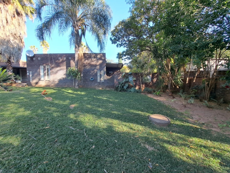 3 Bedroom Property for Sale in Safari Gardens North West